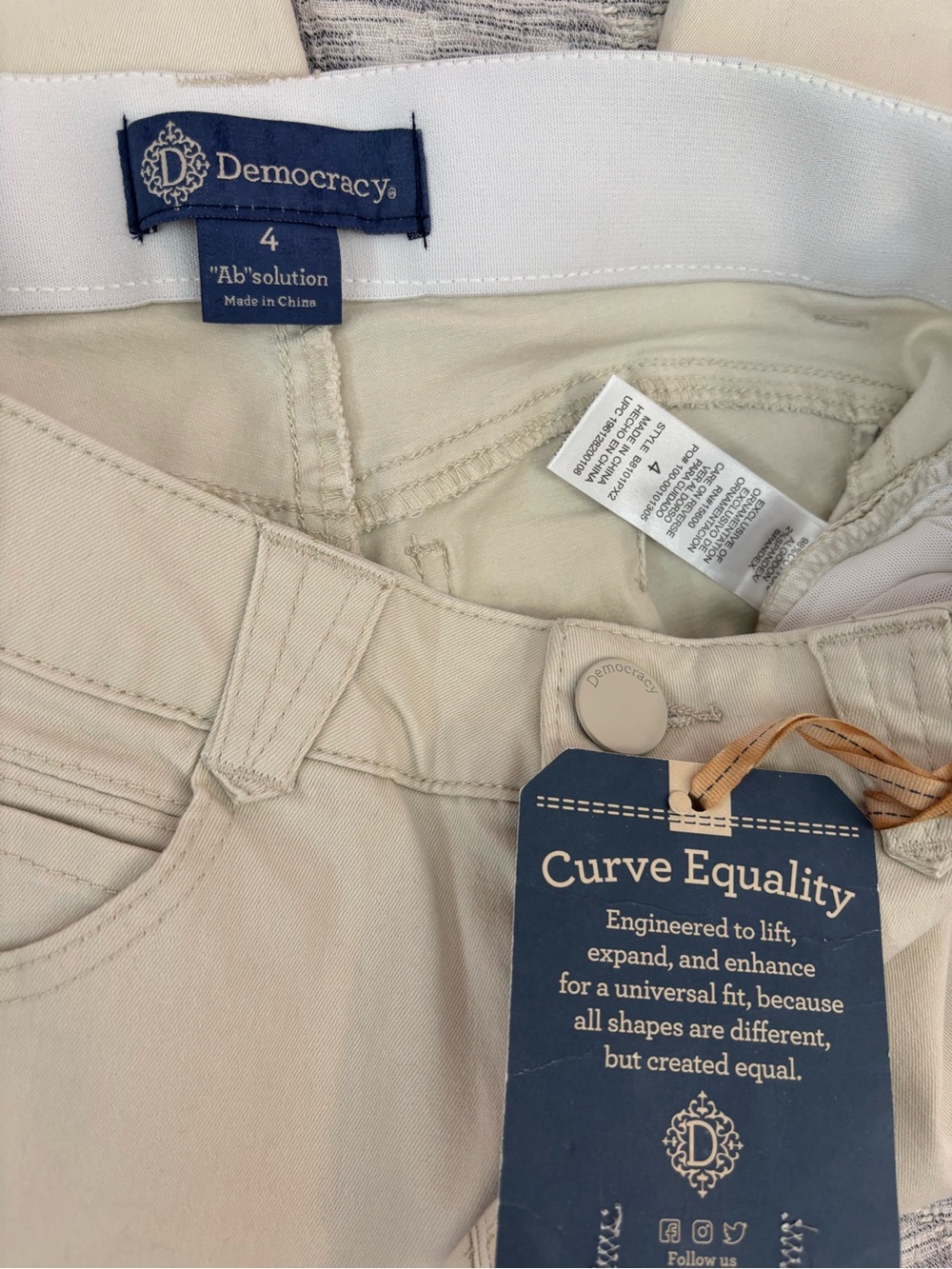 Democracy Ab Solution Bermuda Shorts Sz 4 NWT | Democracy Women Summer Shorts - - Picture 6 of 8